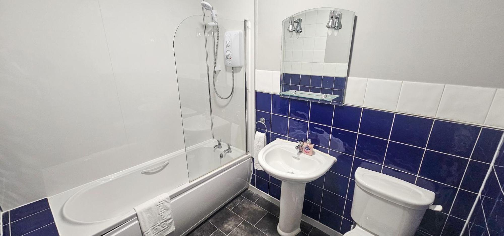 Royal Mile - Bright 2 Bedroom Apartment Edinburgh Bagian luar foto